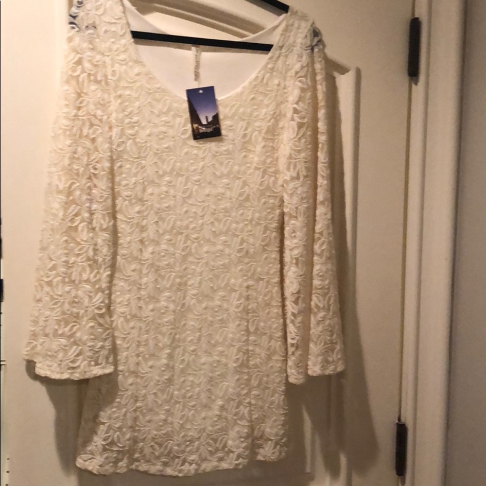 White lace dress